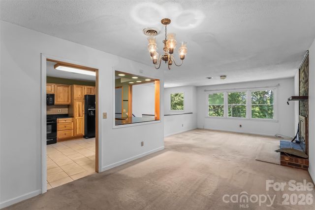 32 Swanns View Drive, Marion, NC 28752