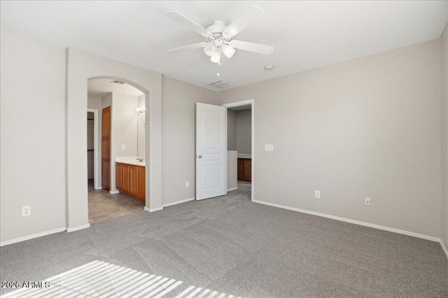 1915 E OXFORD Lane, Gilbert, AZ 85295