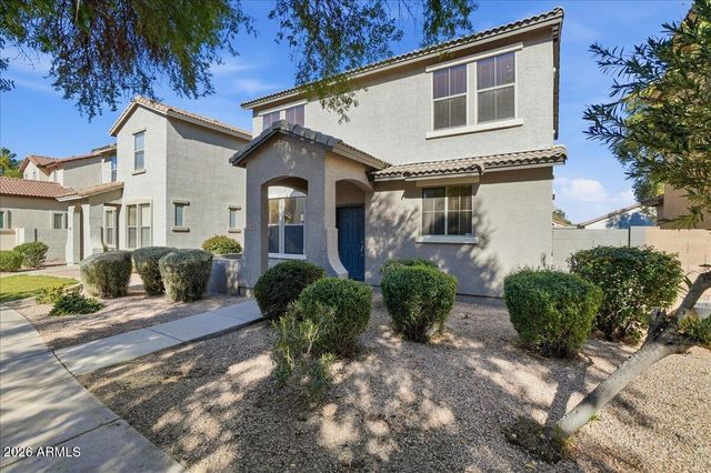 1915 E OXFORD Lane, Gilbert, AZ 85295