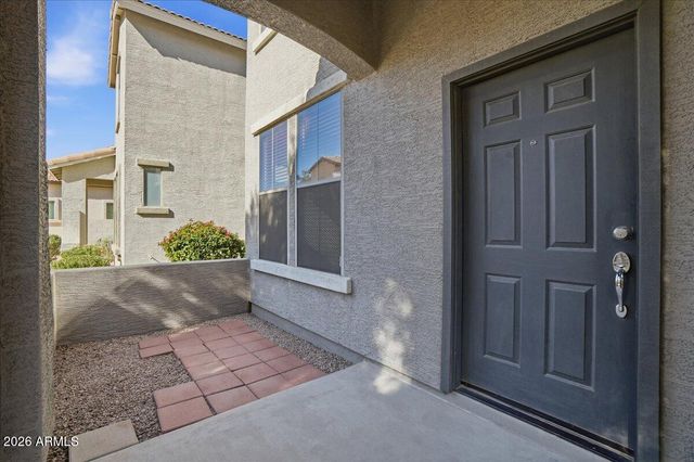 1915 E OXFORD Lane, Gilbert, AZ 85295