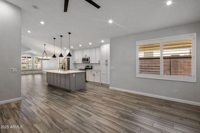 20815 N 38TH Street, Phoenix, AZ 85050