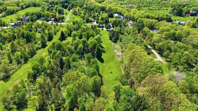6467 Chestnut Ridge Road, Orchard Park, NY 14127