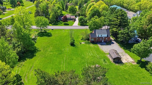 6467 Chestnut Ridge Road, Orchard Park, NY 14127