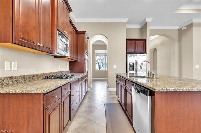 12645 Fairway Cove CT, Fort Myers, FL 33905