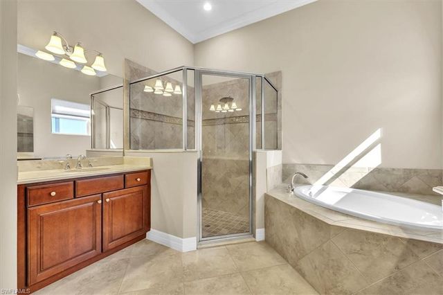 12645 Fairway Cove CT, Fort Myers, FL 33905