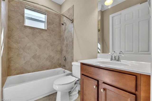 12645 Fairway Cove CT, Fort Myers, FL 33905