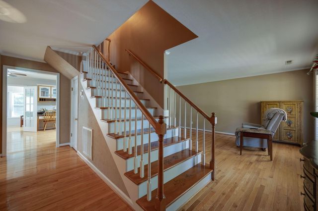 2806 Fox Ridge Road, Ooltewah, TN 37363