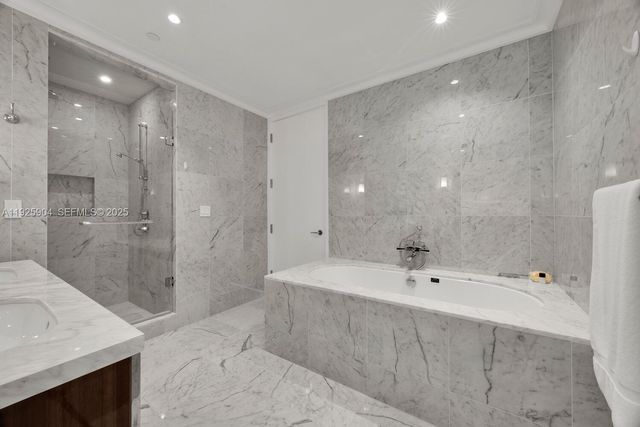 15701 Collins Ave 3701, Sunny Isles Beach, FL 33160