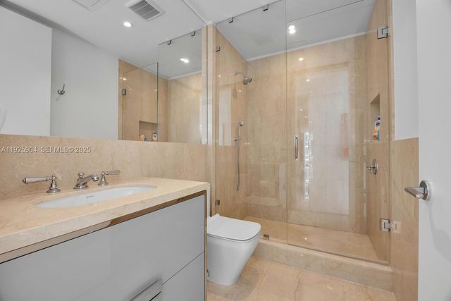 15701 Collins Ave 3701, Sunny Isles Beach, FL 33160