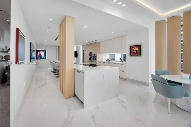 15701 Collins Ave 3701, Sunny Isles Beach, FL 33160