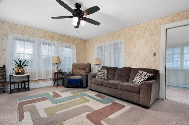 85 Overocker Road, Poughkeepsie, NY 12603