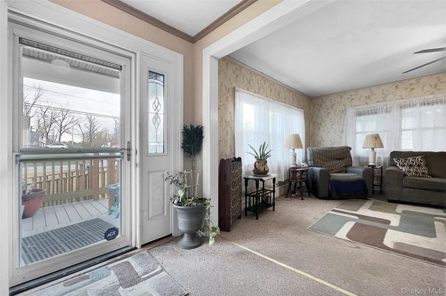 85 Overocker Road, Poughkeepsie, NY 12603