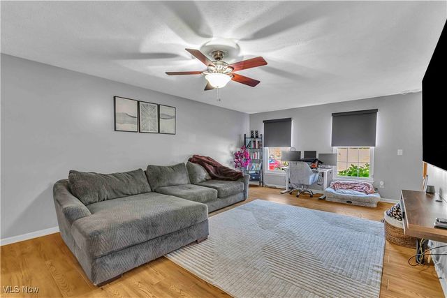 10101 Ravenwood Court, Streetsboro, OH 44241