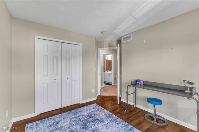 10101 Ravenwood Court, Streetsboro, OH 44241