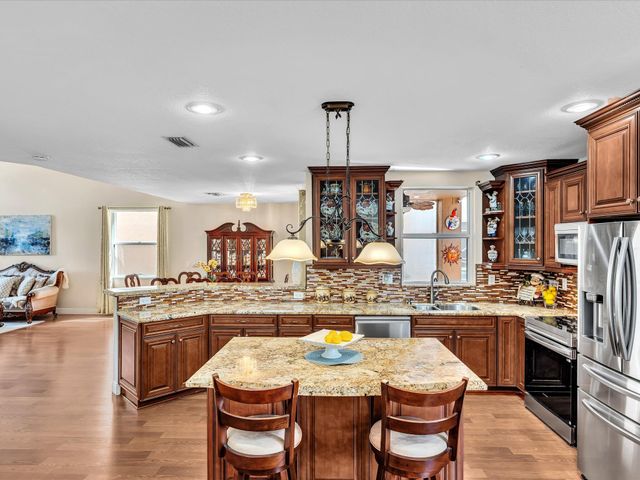 11566 NW 5th Street, Coral Springs, FL 33071