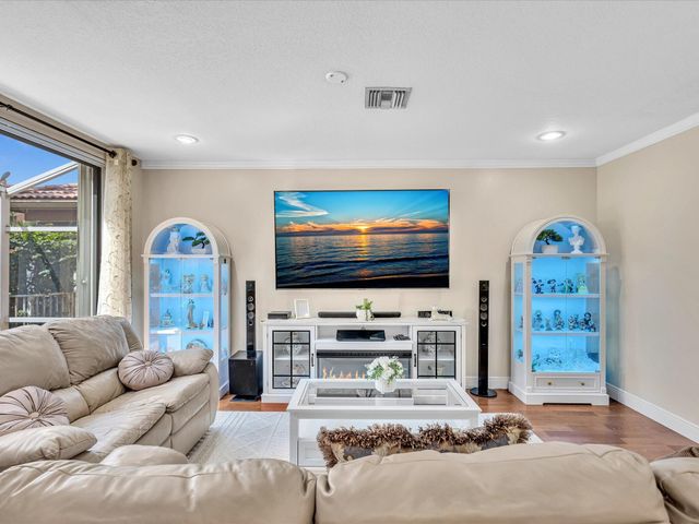 11566 NW 5th Street, Coral Springs, FL 33071