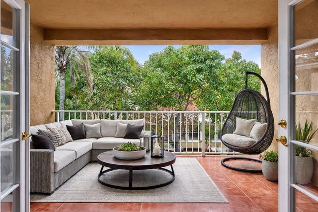 11566 NW 5th Street, Coral Springs, FL 33071