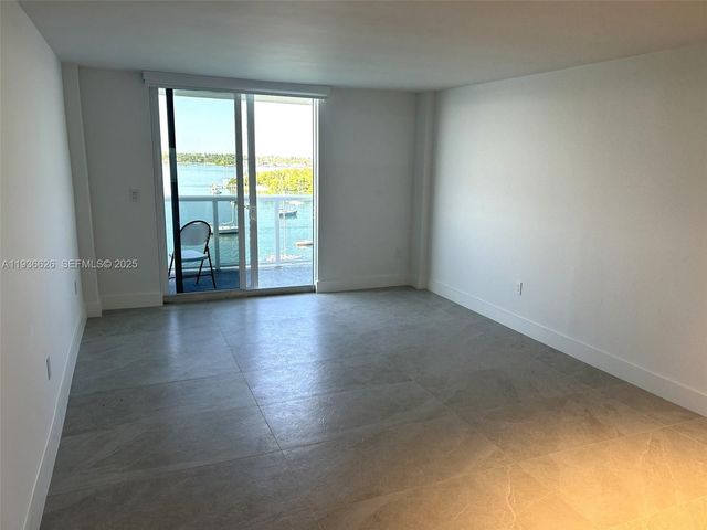 7928 West Dr 707, North Bay Village, FL 33141