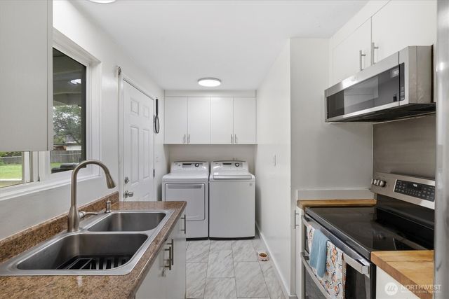 30573 5th Avenue SW, Federal Way, WA 98023