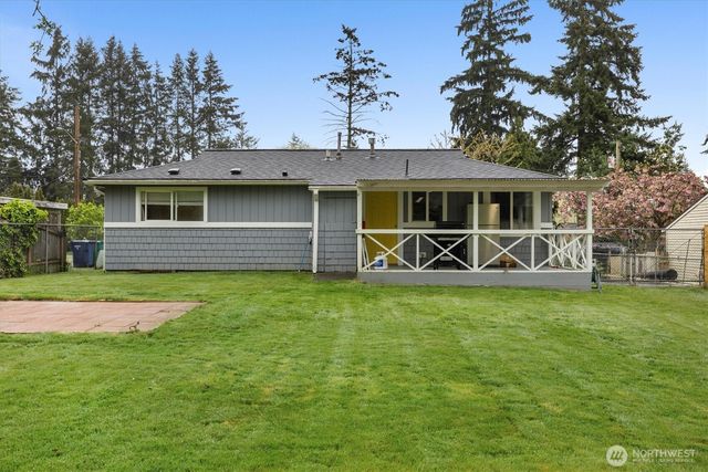 30573 5th Avenue SW, Federal Way, WA 98023