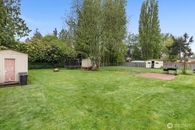 30573 5th Avenue SW, Federal Way, WA 98023