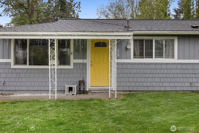 30573 5th Avenue SW, Federal Way, WA 98023