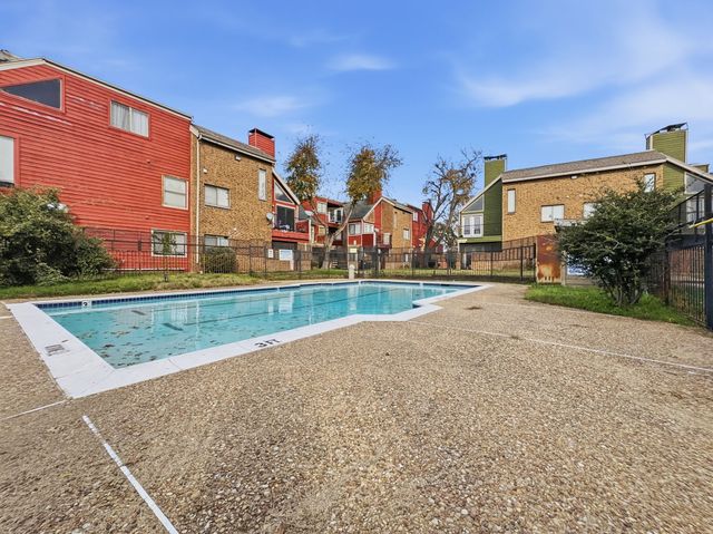 9835 Walnut Street 208, Dallas, TX 75243