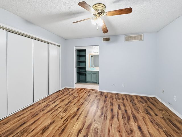 9835 Walnut Street 208, Dallas, TX 75243