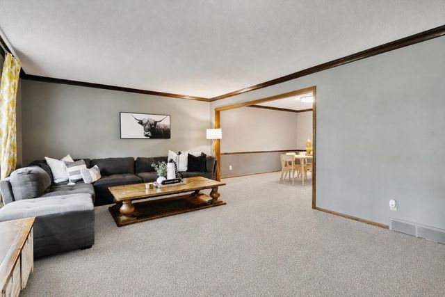 13645 Krestwood Drive, Burnsville, MN 55337