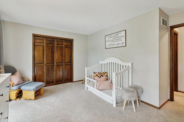 13645 Krestwood Drive, Burnsville, MN 55337