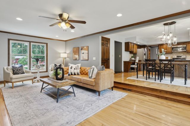 13645 Krestwood Drive, Burnsville, MN 55337