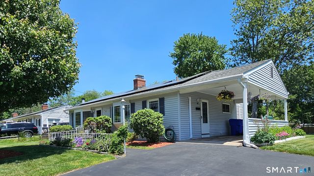 44 Monroe Street, East Hartford, CT 06118