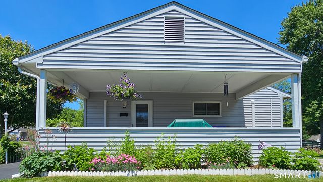 44 Monroe Street, East Hartford, CT 06118