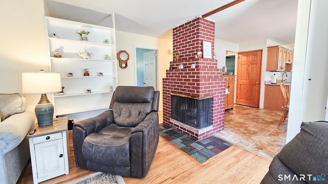 44 Monroe Street, East Hartford, CT 06118