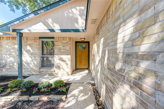 18927 Pine Trace Court, Humble, TX 77346