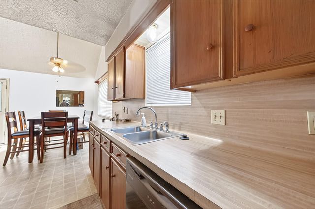 2326 Ashmont Drive, Missouri City, TX 77489