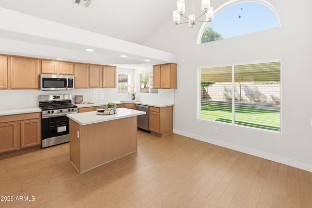 15766 W VENTURA Street, Surprise, AZ 85379