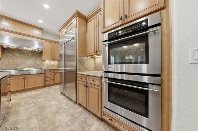 1357 Enchanted River Drive, Henderson, NV 89012