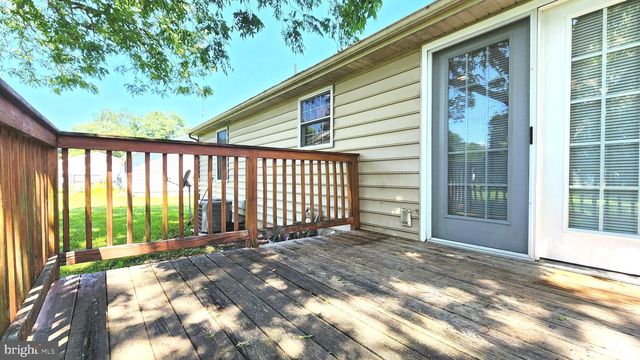 210 W HIGH ST, Felton, DE 19943
