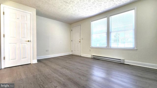 210 W HIGH ST, Felton, DE 19943
