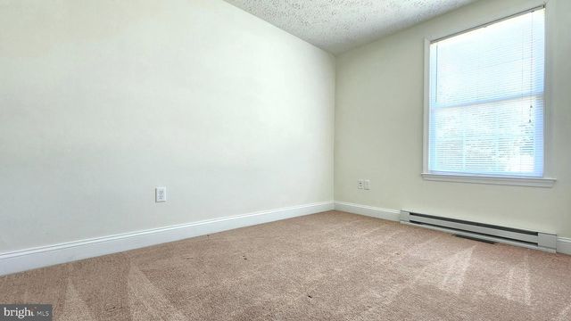210 W HIGH ST, Felton, DE 19943
