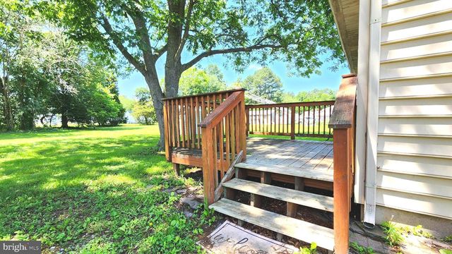 210 W HIGH ST, Felton, DE 19943