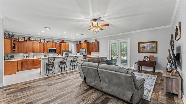 8044 LAKE HATCHINEHA ROAD, Haines City, FL 33844