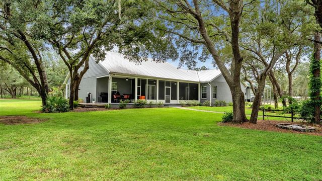 8044 LAKE HATCHINEHA ROAD, Haines City, FL 33844