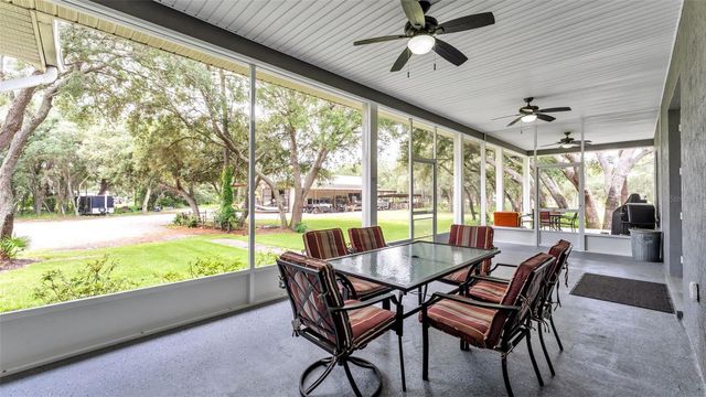 8044 LAKE HATCHINEHA ROAD, Haines City, FL 33844