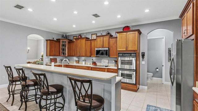 8044 LAKE HATCHINEHA ROAD, Haines City, FL 33844
