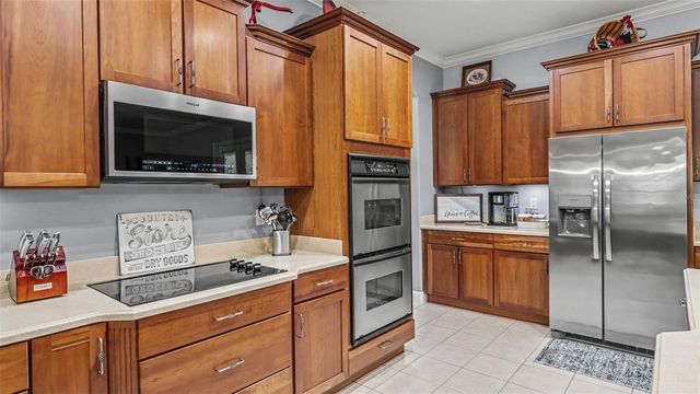 8044 LAKE HATCHINEHA ROAD, Haines City, FL 33844