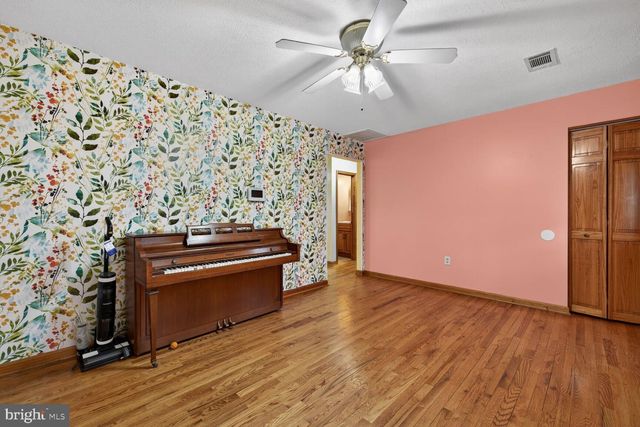 505 4TH AVE, Brunswick, MD 21716