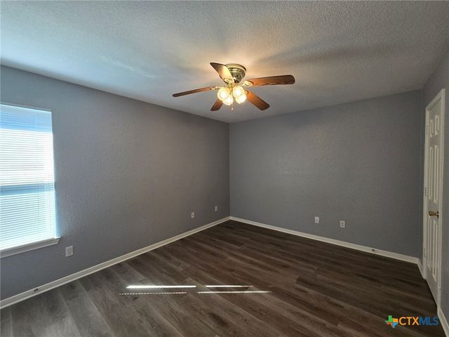 1604 Dugger Circle, Killeen, TX 76543