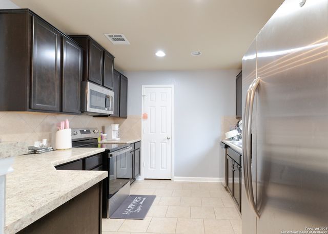 11607 Fort Smith, San Antonio, TX 78245